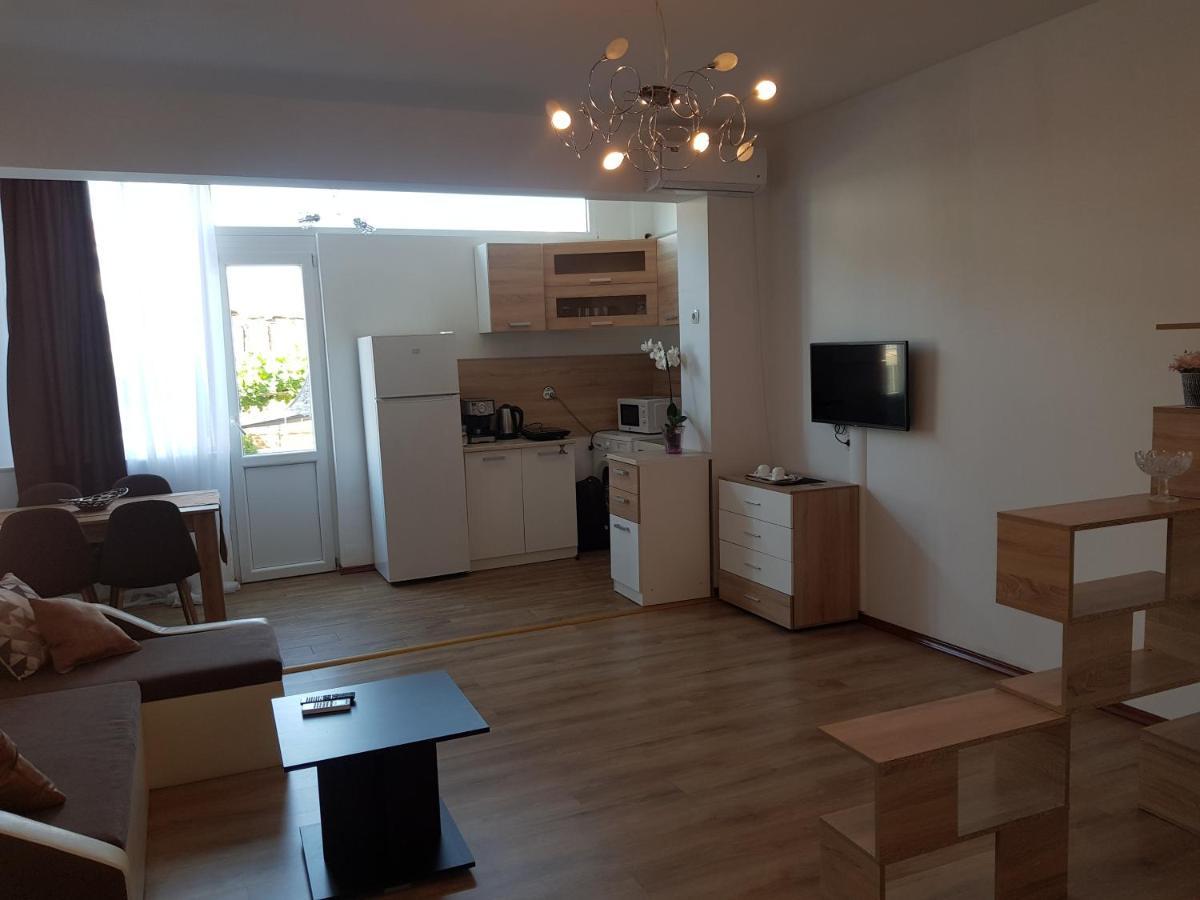 The Center Apartments Comfort 산단스키 외부 사진