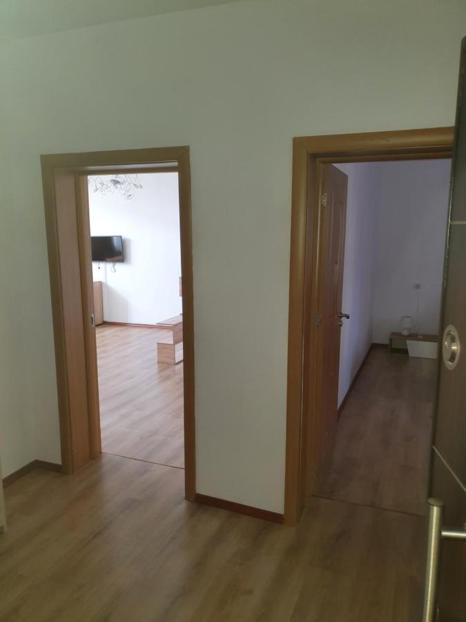 The Center Apartments Comfort 산단스키 외부 사진