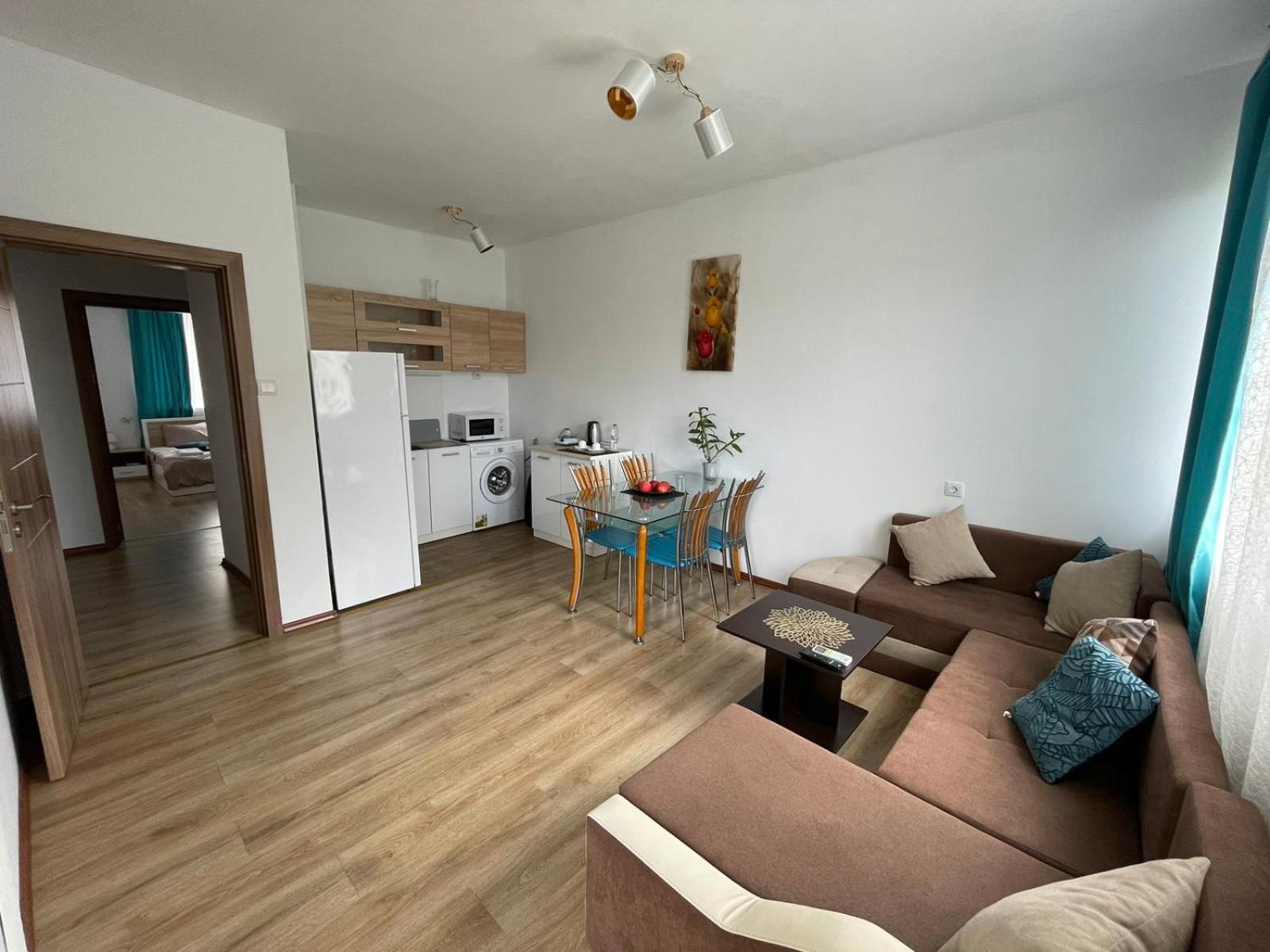 The Center Apartments Comfort 산단스키 외부 사진