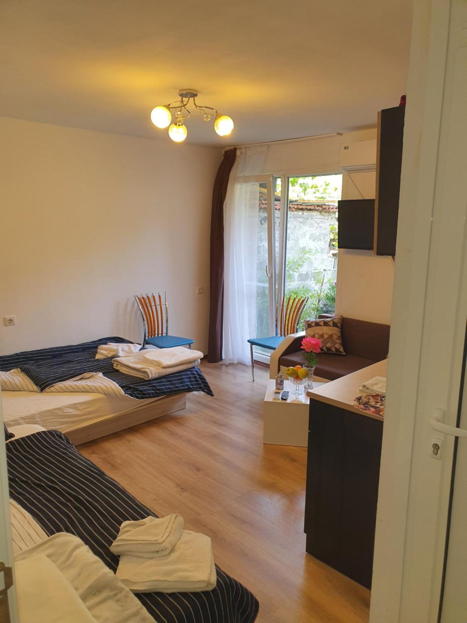 The Center Apartments Comfort 산단스키 객실 사진